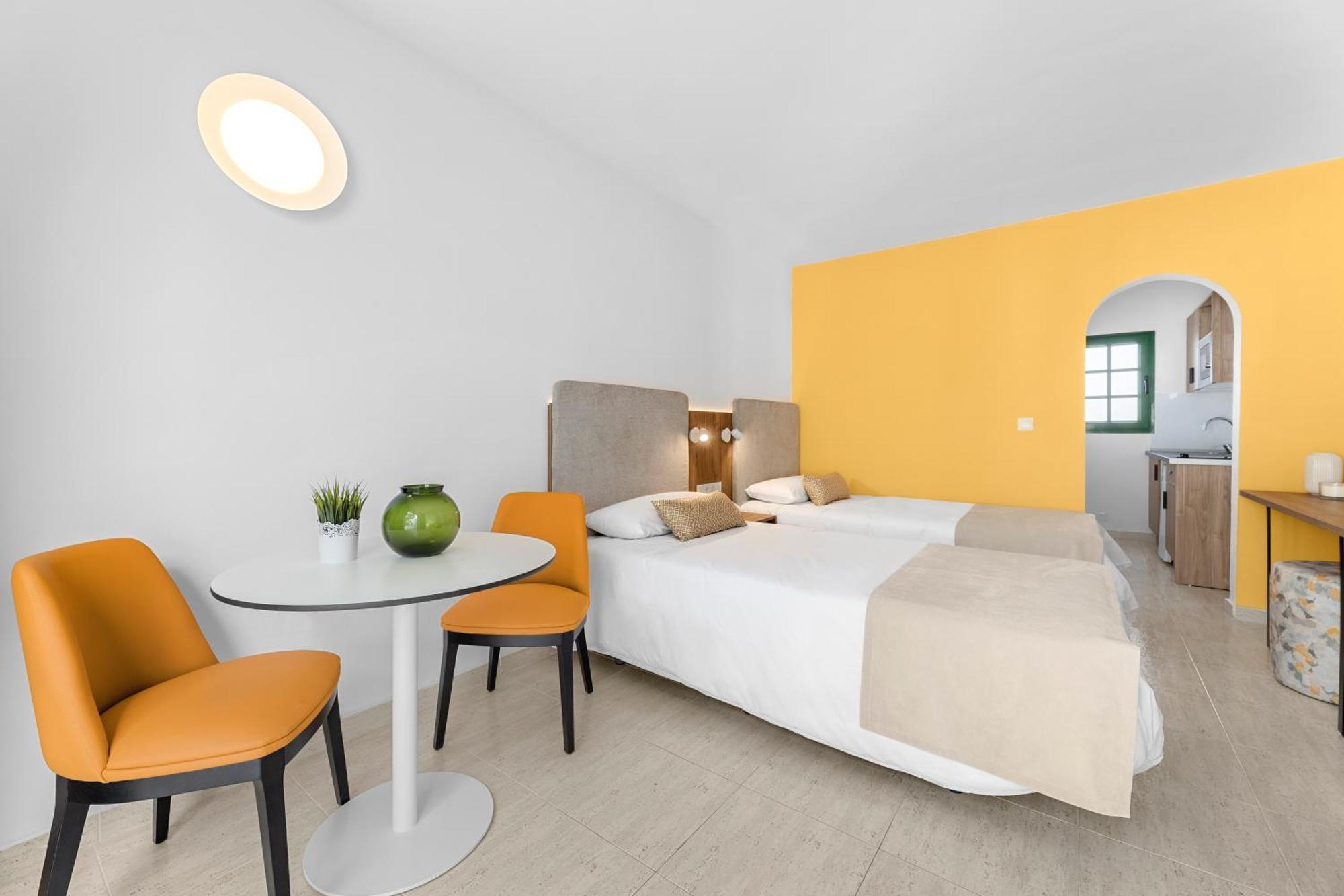 Apartamentos Tropicana Puerto del Carmen  Buitenkant foto