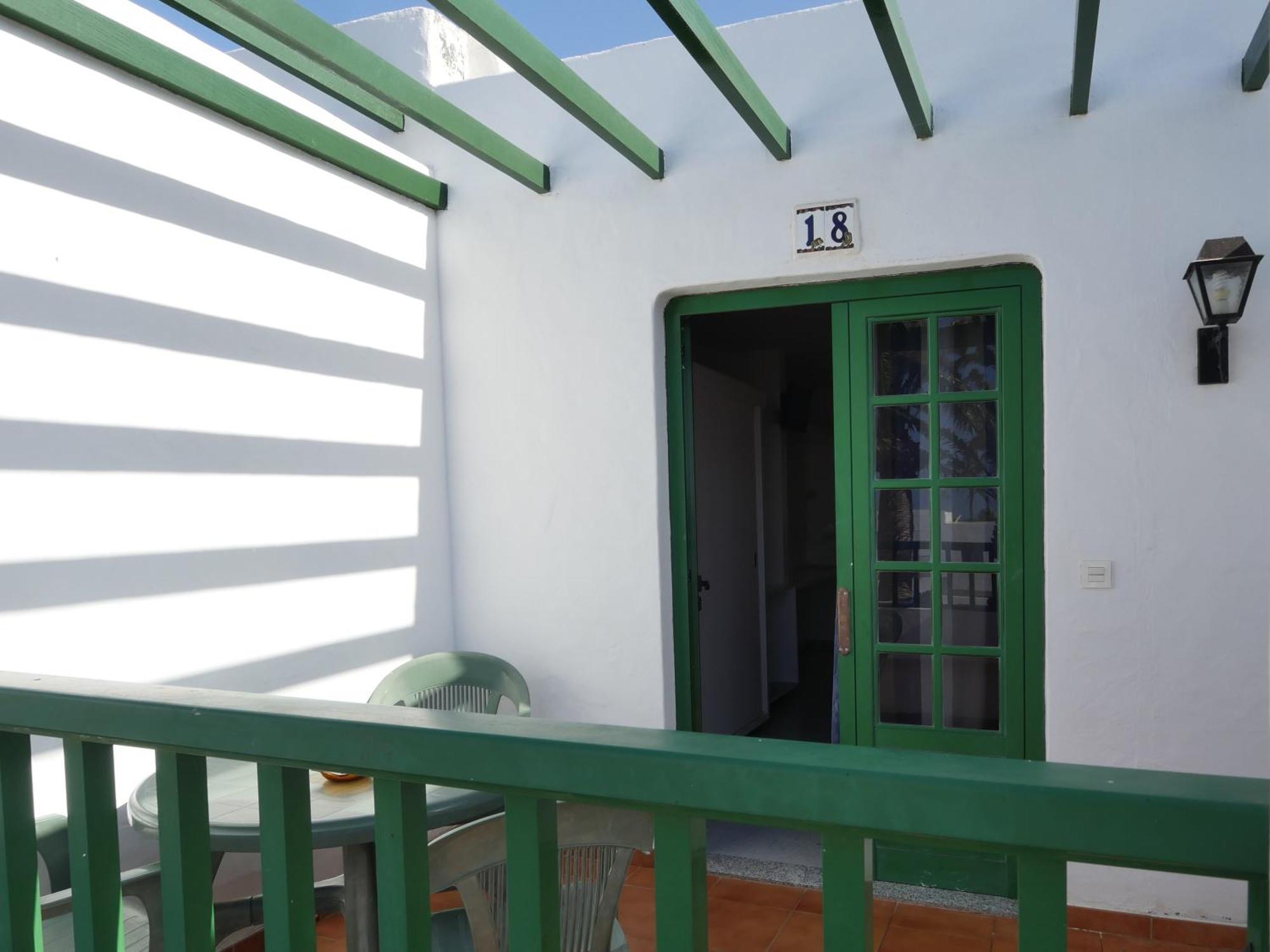 Apartamentos Tropicana Puerto del Carmen  Buitenkant foto